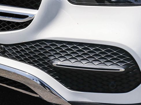 Used 2020 Mercedes-Benz GLE 350 image 4