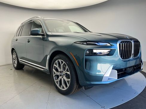 New 2026 BMW X7 xDrive40i AWD/4WD image 2