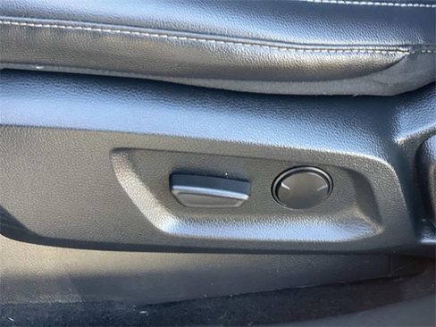 Used 2021 Ford Ranger Lariat w/ Tremor Off-Road Package image 21