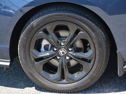 Used 2025 Honda Accord SE image 29