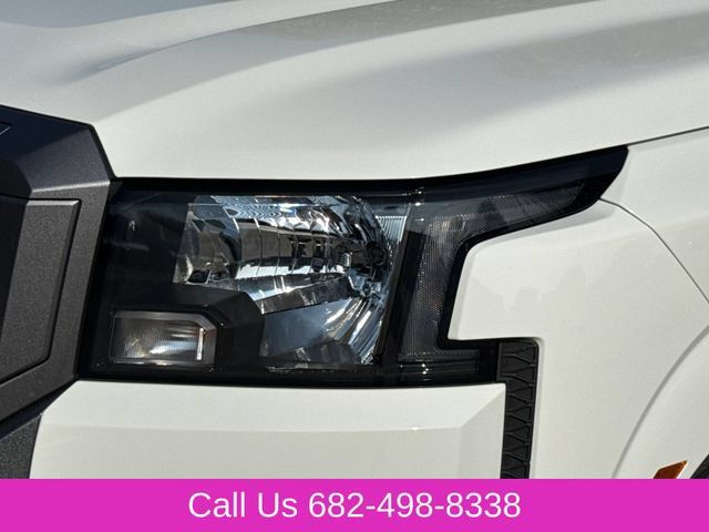 Used 2025 Nissan Frontier SV w/ Tow Package AWD/4WD image 4