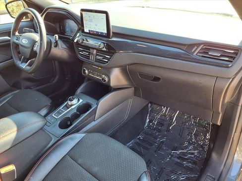 Certified 2024 Ford Escape ST-Line image 28