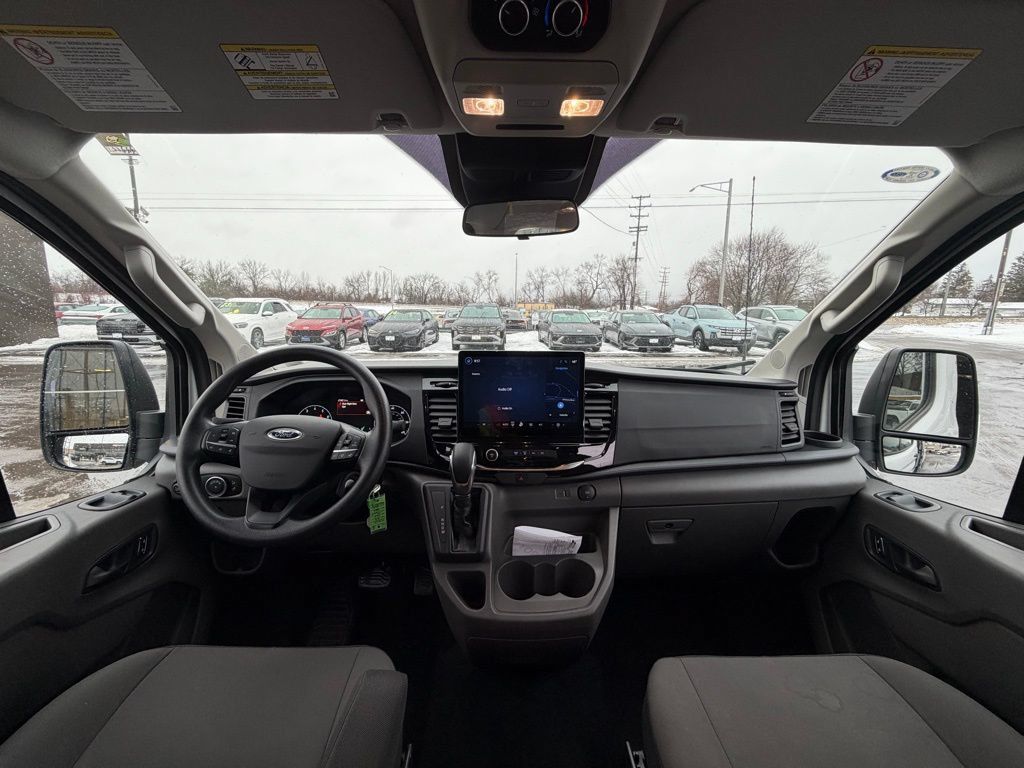 Used 2023 Ford Transit 350 XLT RWD image 13