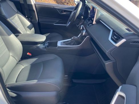 Used 2025 Toyota RAV4 XLE Premium w/ Weather Package image 15