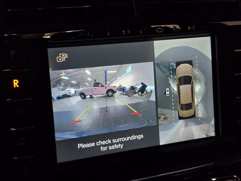 Used 2018 Lincoln Continental Reserve image 39