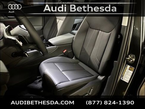 New 2026 Audi Q3 quattro 2.0T AWD/4WD image 21