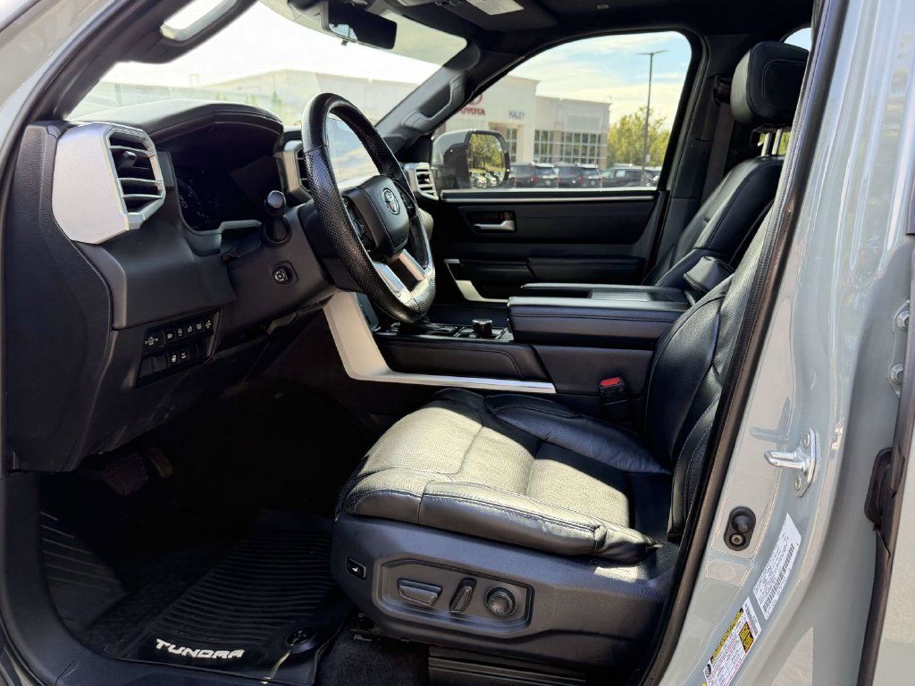 Used 2024 Toyota Tundra Platinum AWD/4WD image 16