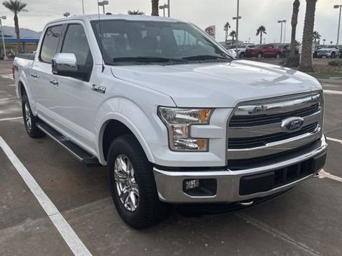 Used 2015 Ford F150 Lariat image 1