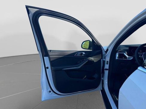 New 2026 BMW X5 sDrive40i RWD image 11