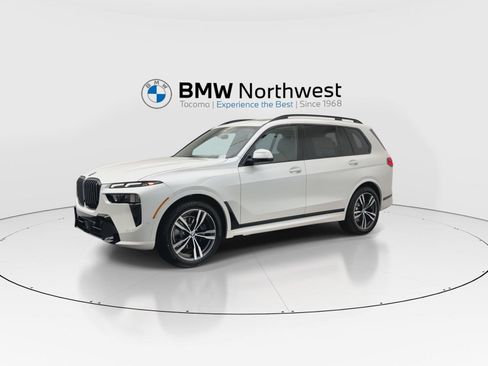 New 2027 BMW X7 xDrive40i w/ Executive Package AWD/4WD image 10