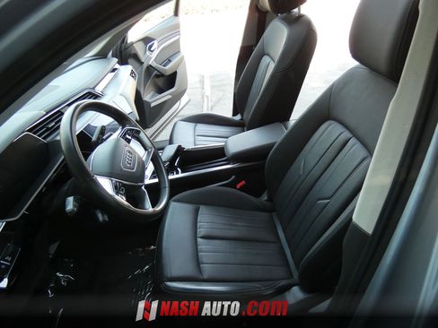 Used 2021 Audi e-tron Premium Plus AWD/4WD image 48