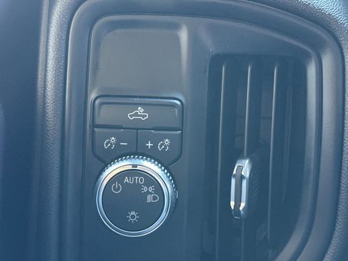 Used 2022 GMC Sierra 1500 Pro w/ Pro Value Package image 35