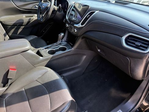 Used 2019 Chevrolet Equinox Premier image 13