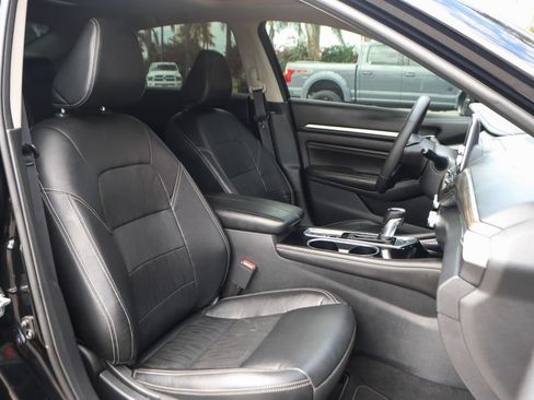Used 2022 Nissan Altima 2.5 SL FWD image 39