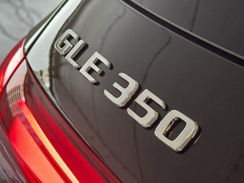 New 2026 Mercedes-Benz GLE 350 4MATIC image 11