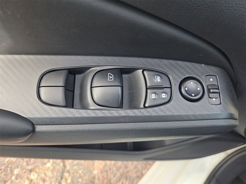 Used 2025 Nissan Altima 2.5 S image 27