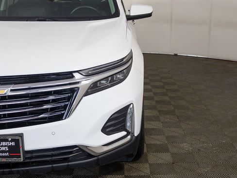 Used 2023 Chevrolet Equinox Premier FWD image 15