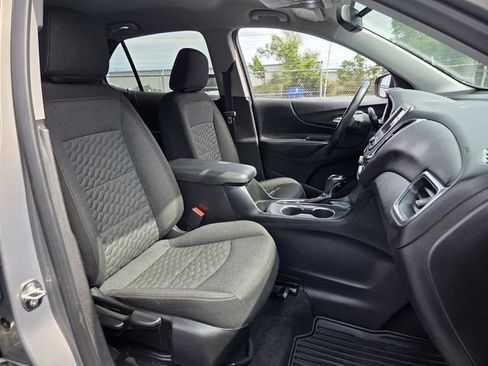 Used 2019 Chevrolet Equinox LT FWD image 15