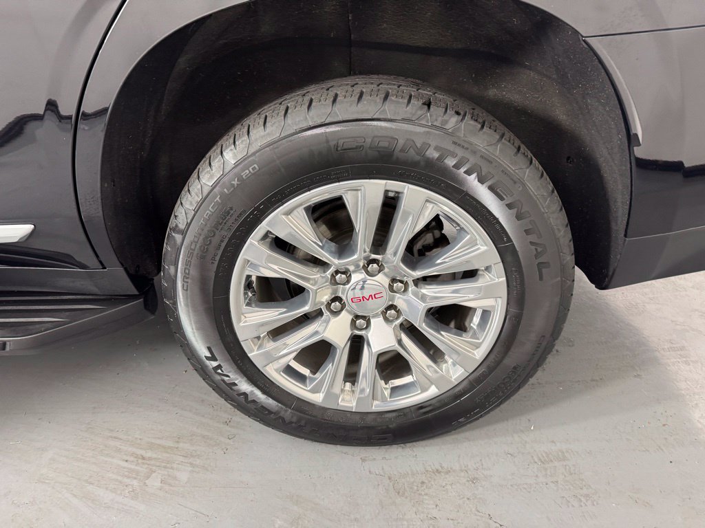 Used 2022 GMC Yukon Denali AWD/4WD image 32
