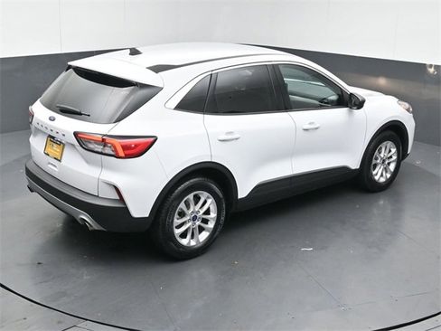 Certified 2022 Ford Escape SE w/ Convenience Package image 45