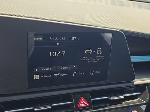 New 2026 Kia Niro LX FWD image 22