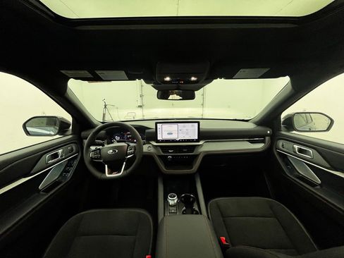 New 2026 Ford Explorer ST w/ Sun And Sound Package image 2
