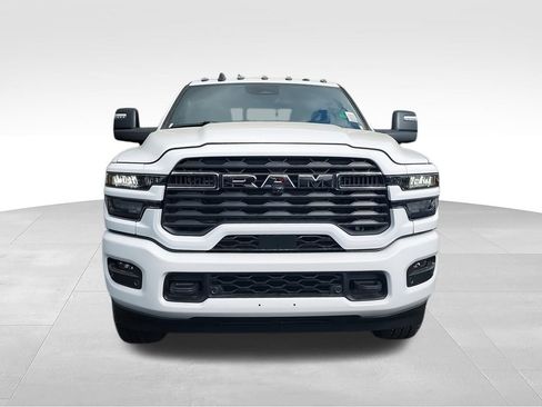 New 2026 RAM 2500 Big Horn AWD/4WD image 3