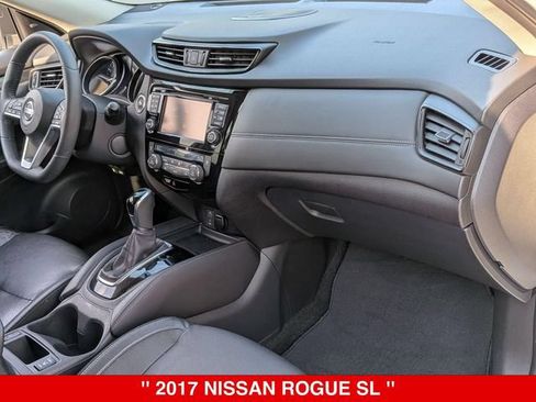 Used 2017 Nissan Rogue SL w/ SL Premium Package AWD/4WD image 40