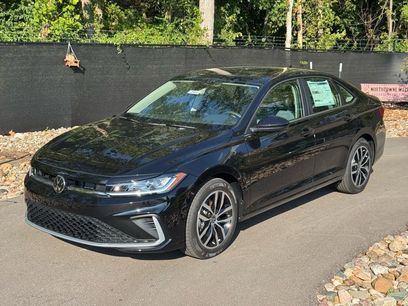 New 2025 Volkswagen Jetta SE