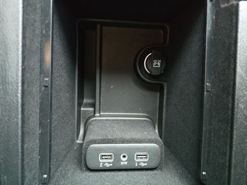 Used 2019 Dodge Charger R/T RWD image 25