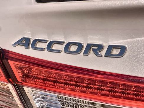 Certified 2022 Honda Accord Sport image 8