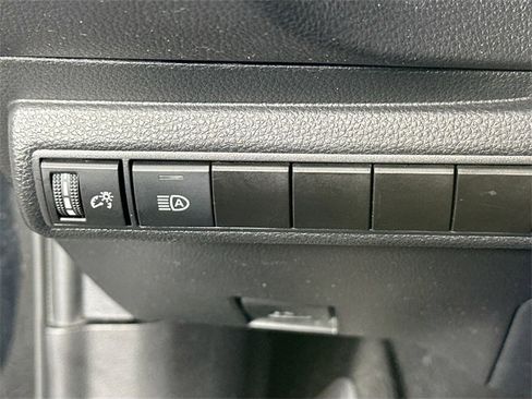 Used 2023 Toyota Corolla LE image 10