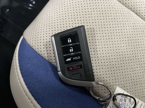 Used 2025 Acura ADX A-Spec image 31