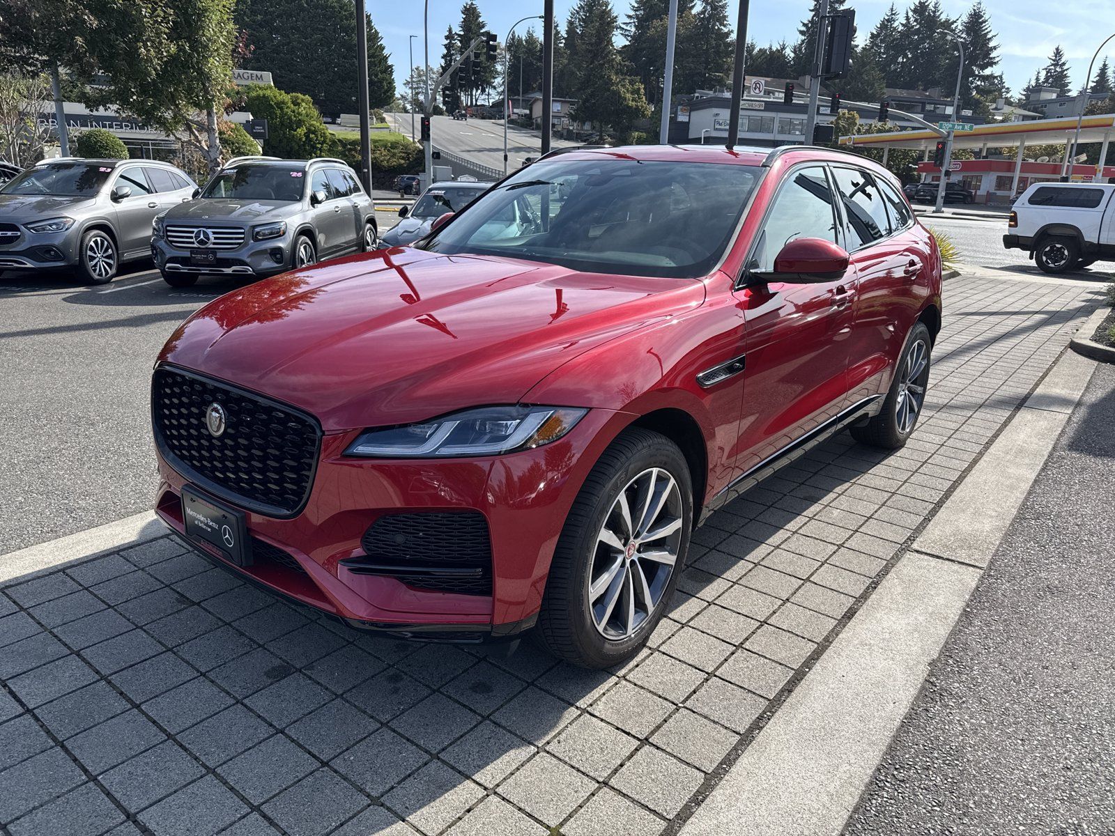 Used 2023 Jaguar F-PACE S AWD/4WD image 1