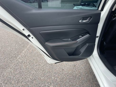 Used 2023 Nissan Altima 2.0 SR image 22