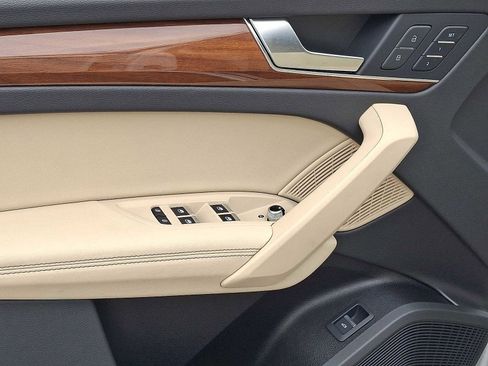 Certified 2023 Audi Q5 2.0T Premium Plus w/ Premium Plus Package image 10