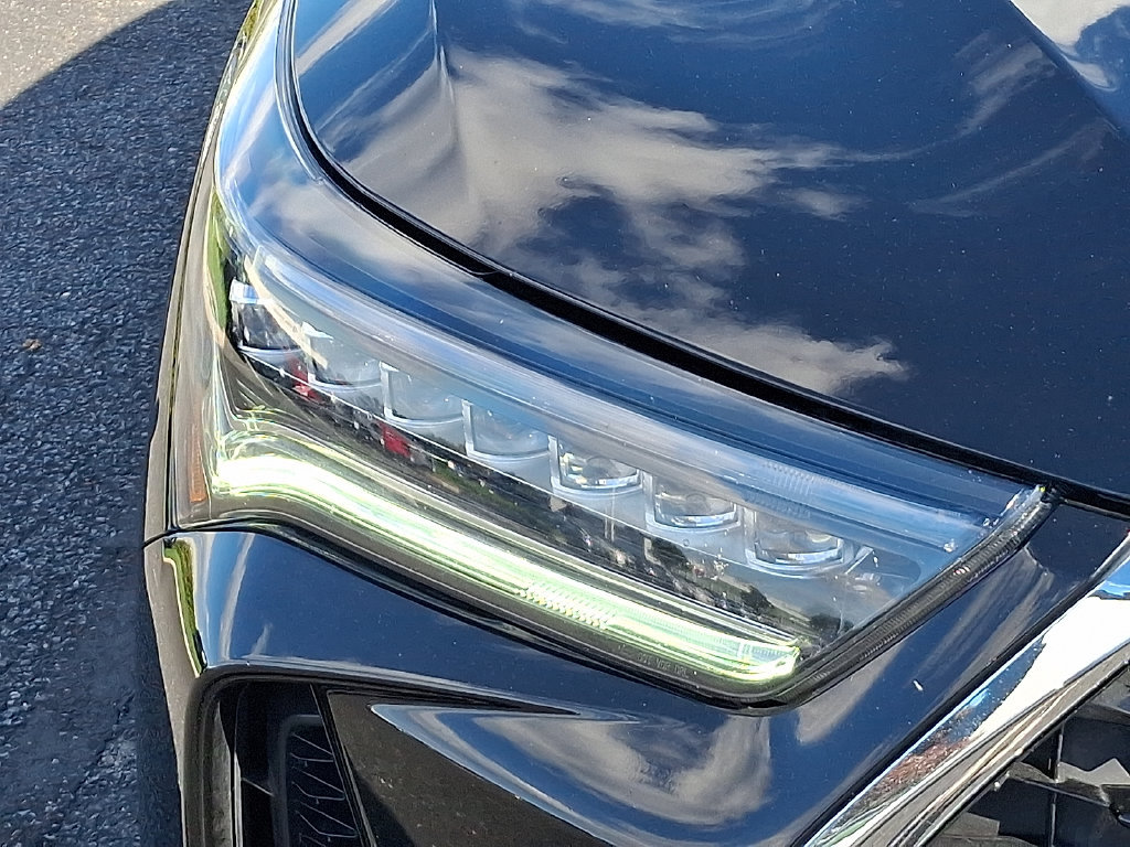 Used 2024 Acura RDX SH-AWD image 9
