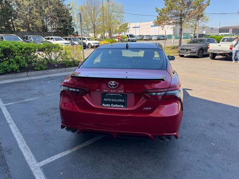 Used 2024 Toyota Camry XSE w/ Navigation Package image 16