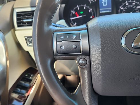 Used 2015 Lexus GX 460 w/ Premium Package image 18