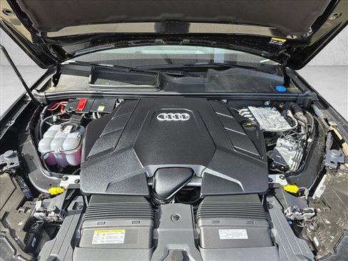 Used 2025 Audi Q7 3.0T Premium Plus w/ Premium Plus Package image 21