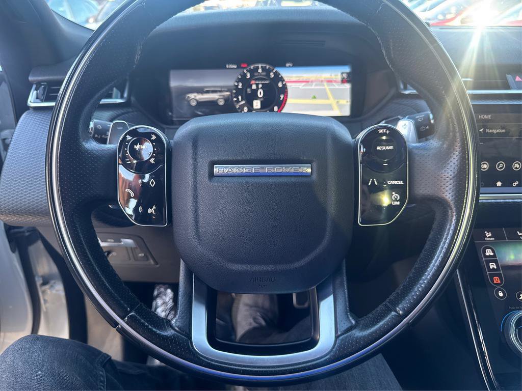 Used 2018 Land Rover Range Rover Velar R-Dynamic SE AWD/4WD image 15