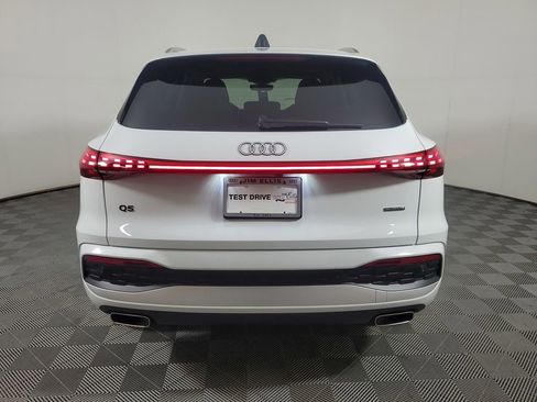 New 2025 Audi Q5 Premium Plus image 5