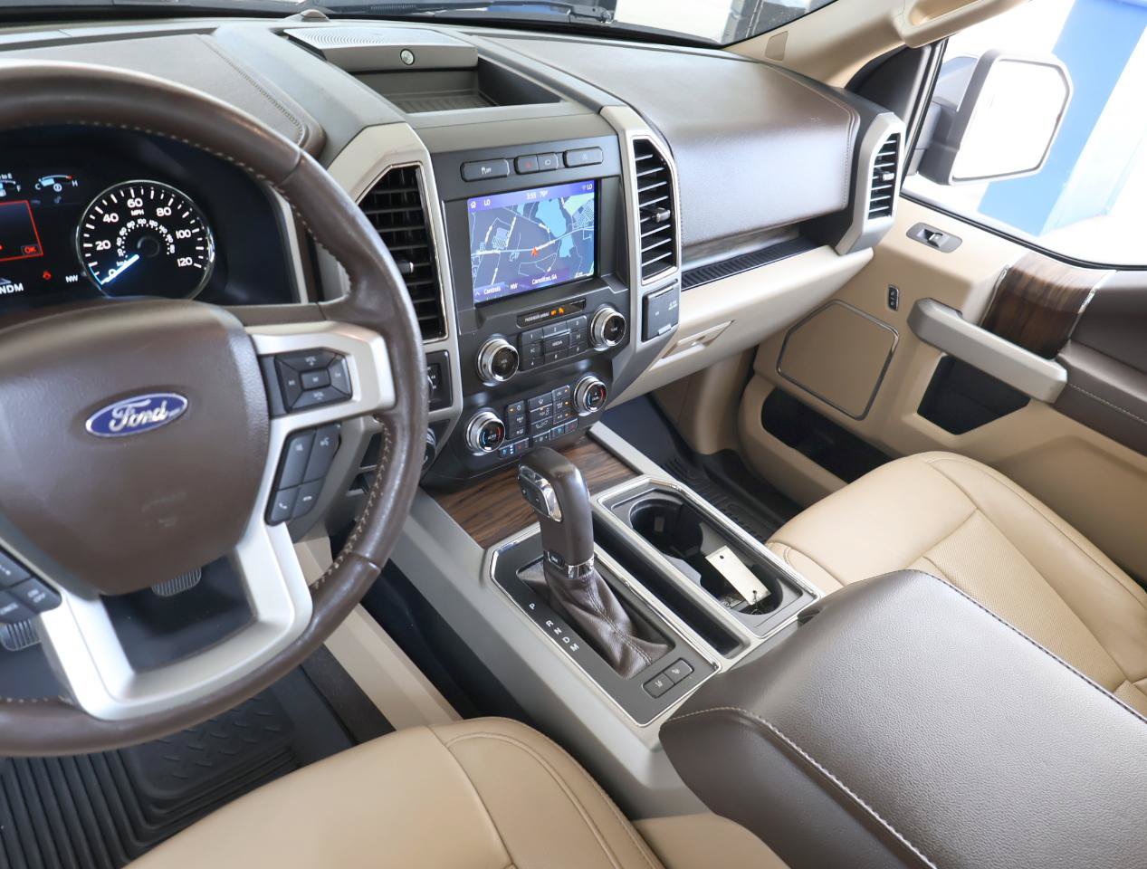 Used 2020 Ford F150 Lariat w/ Equipment Group 502A Luxury AWD/4WD image 41