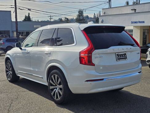 Certified 2025 Volvo XC90 B5 Core image 5