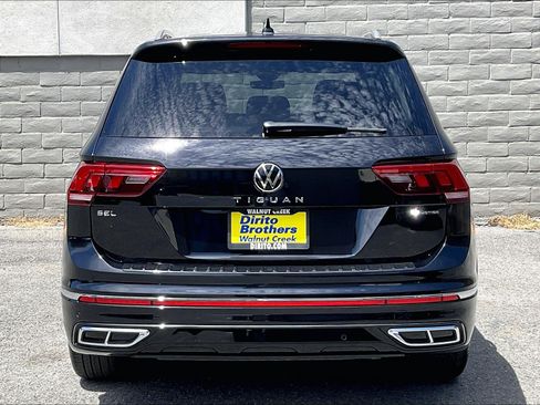 Certified 2024 Volkswagen Tiguan SEL R-Line AWD/4WD image 3