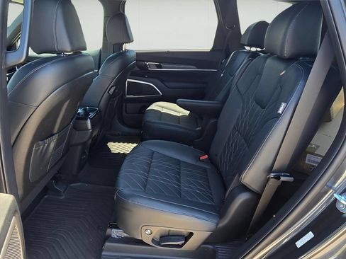 Used 2024 Kia Telluride EX X-Line AWD/4WD image 25