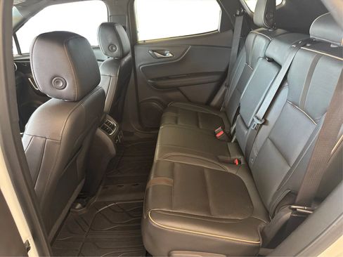Used 2019 Chevrolet Blazer Premier w/ Sun and Wheels Package FWD image 10