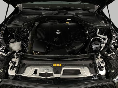 Certified 2026 Mercedes-Benz GLC 300 4MATIC image 11