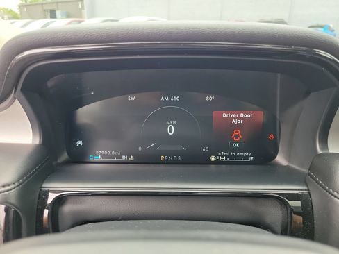 Certified 2023 Lincoln Nautilus Reserve w/ Monochromatic Package AWD/4WD image 26