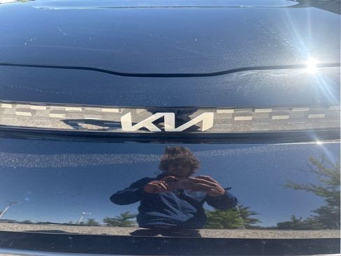 Used 2025 Kia Soul EX FWD image 34